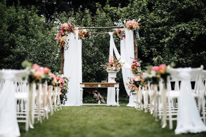 Hochzeit garten deko